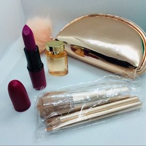 MAC Matte Flat Out Fabulous Lipstick bundle